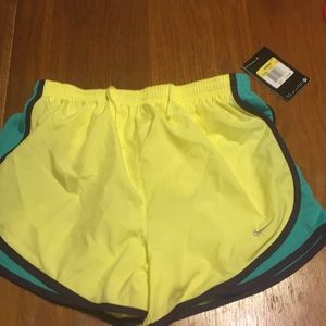 Nike tempo shorts